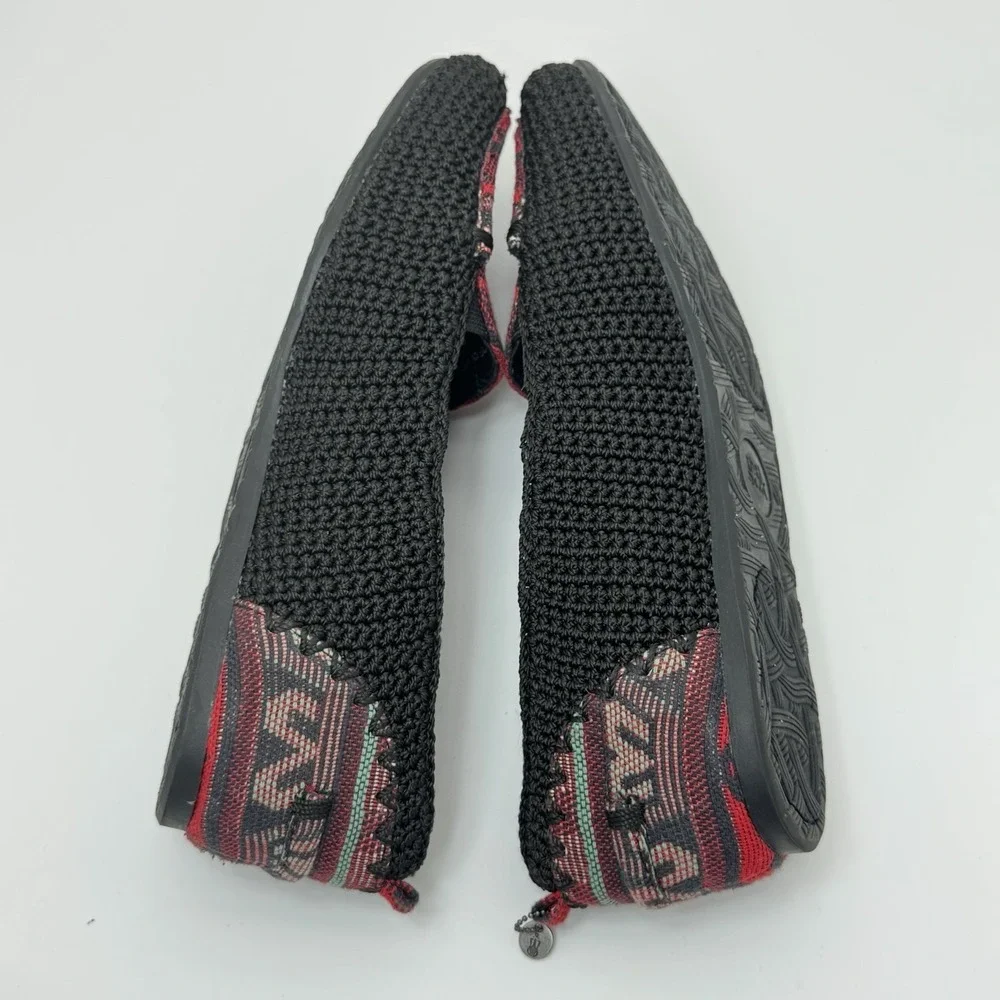 The Sak Slip On Loafer Crochet Driving Moccasins Crochet Multicolor Aztec US 8.5